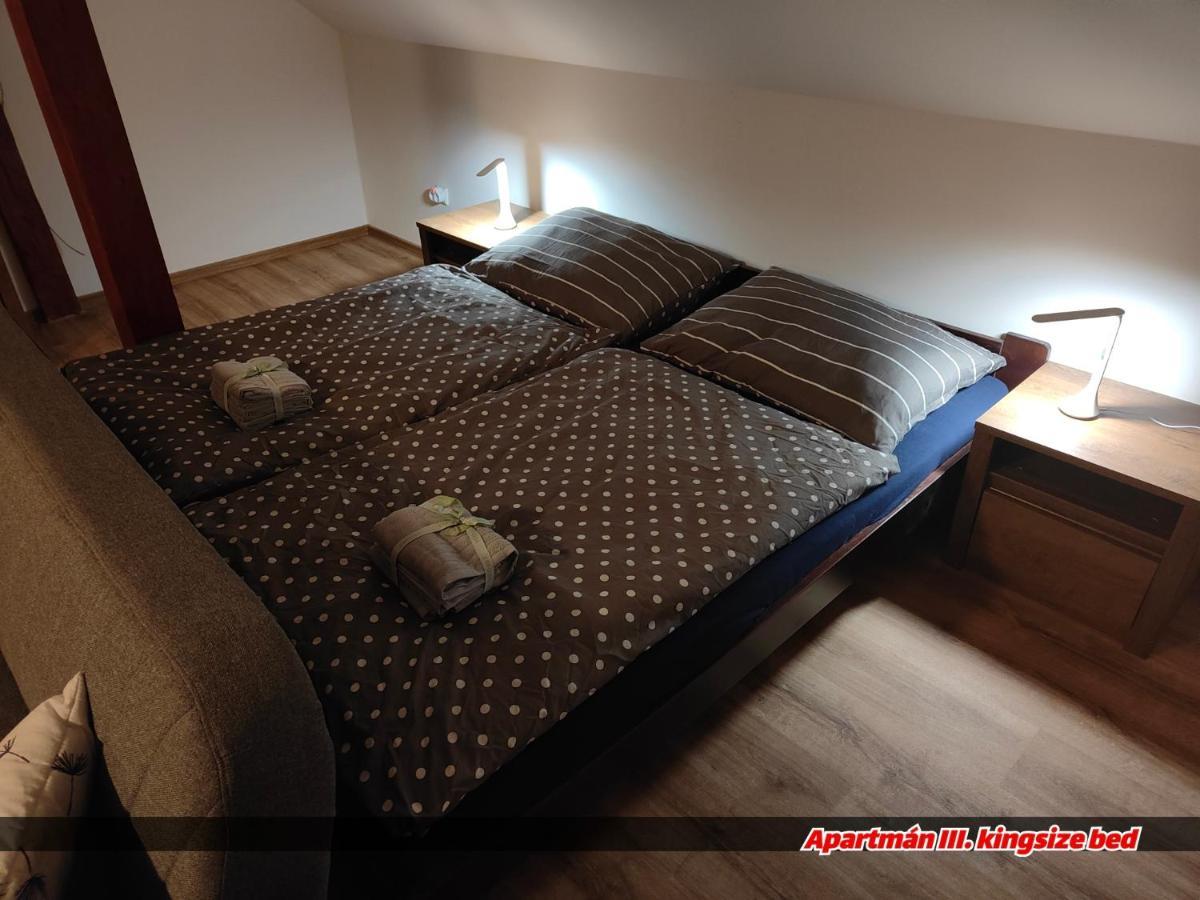 Apartmany Na Ceste Desná Eksteriør billede